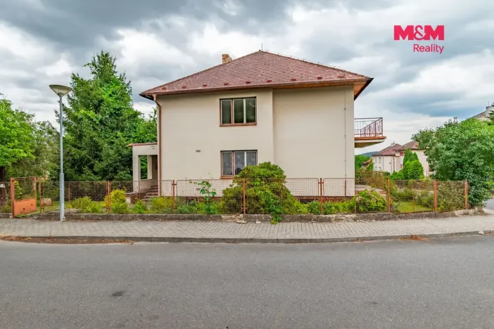 Prodej rodinného domu, Čestice, 256 m2