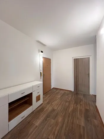 Pronájem bytu 2+1, Chomutov, Skalková, 51 m2