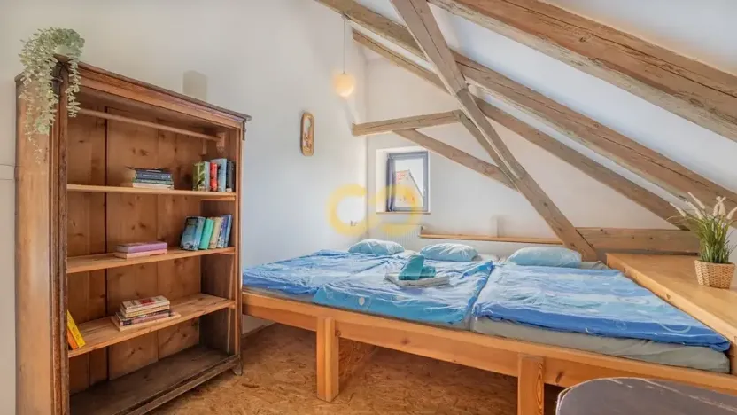 Prodej rodinného domu, Uzeničky, 590 m2