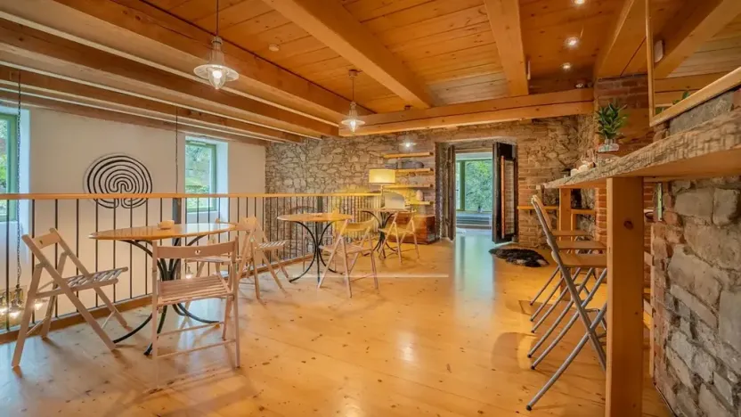 Prodej ubytování, Uzeničky, 590 m2