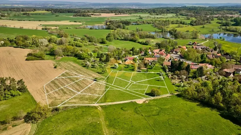 Prodej pozemku pro bydlení, Bratronice, 8000 m2
