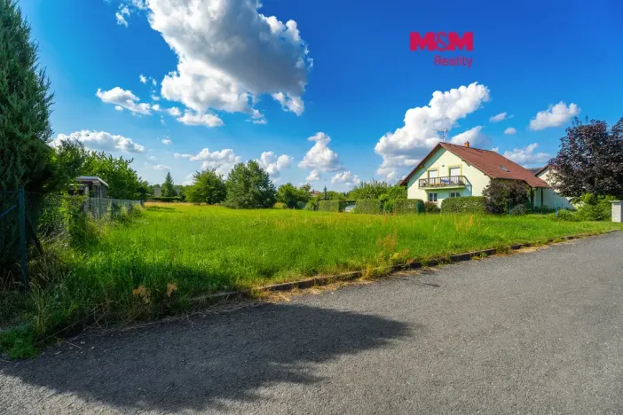 Prodej pozemku pro bydlení, Loučeň, Višňová, 1419 m2