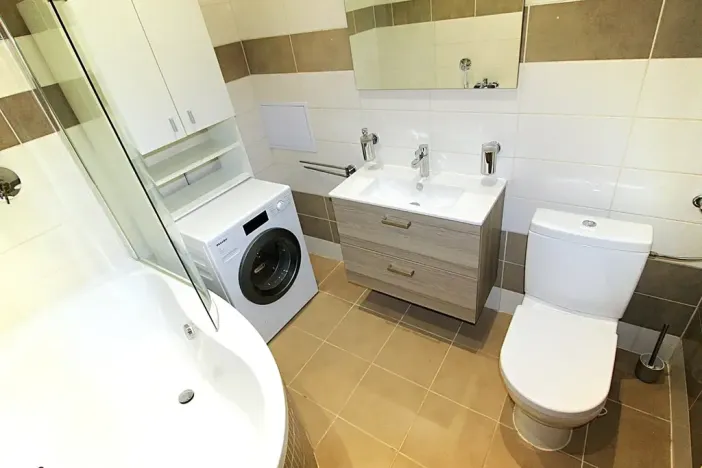 Prodej bytu 2+kk, Praha - Holešovice, Veverkova, 50 m2
