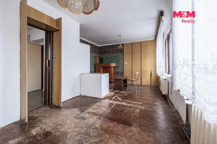 Pronájem rodinného domu, Praha - Horní Počernice, Běluňská, 180 m2