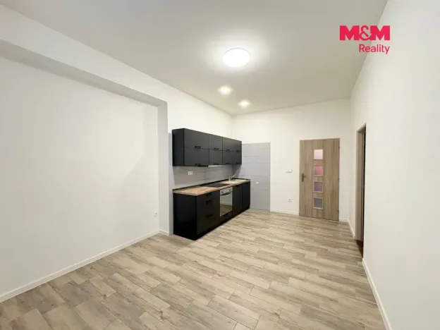 Pronájem bytu 2+1, Krnov - Pod Bezručovým vrchem, Petrovická, 78 m2
