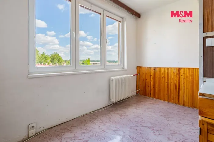Prodej bytu 2+1, Jindřichův Hradec - Otín, 56 m2