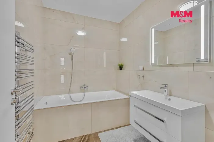 Pronájem bytu 4+kk, Praha - Smíchov, Podbělohorská, 250 m2