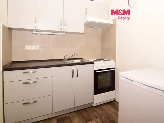 Prodej bytu 1+kk, Ostrava - Vítkovice, Na Obvodu, 27 m2