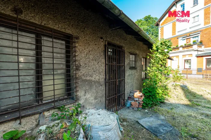 Prodej garáže, Český Těšín, 90 m2
