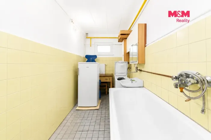 Pronájem bytu 1+1, Zlín, Družstevní, 20 m2