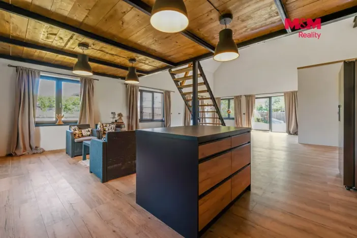 Prodej rodinného domu, Králův Dvůr - Křižatky, 156 m2