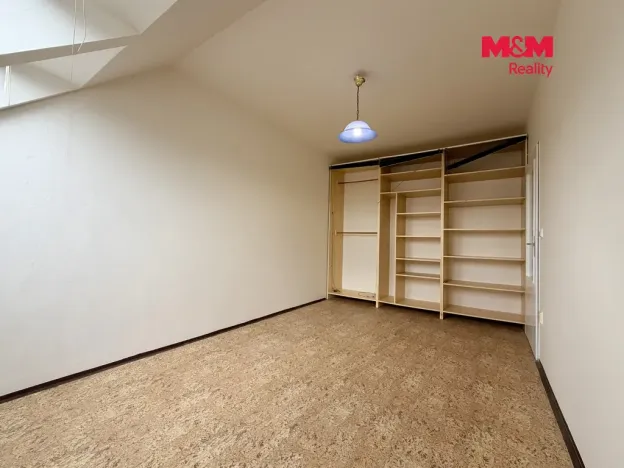 Pronájem bytu 2+1, Králíky, V Bytovkách, 45 m2