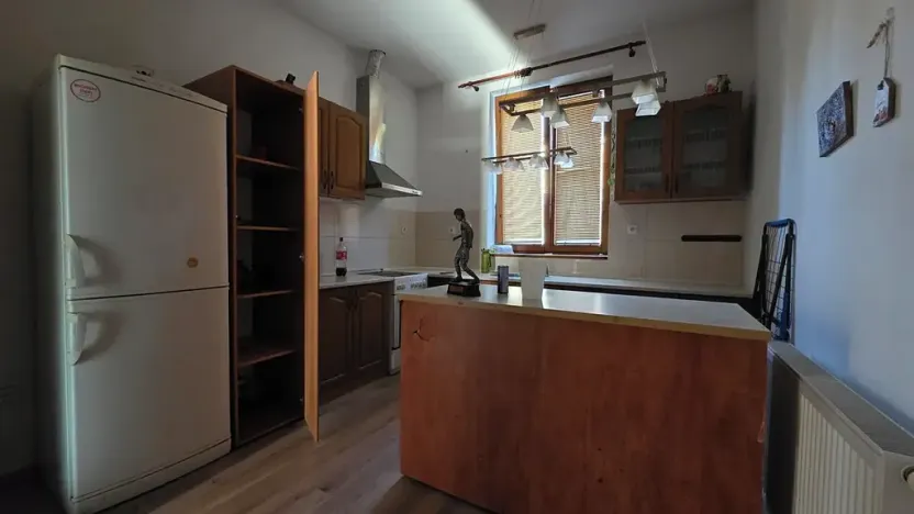 Dražba vícegeneračního domu, Náchod, Komenského, 1000 m2