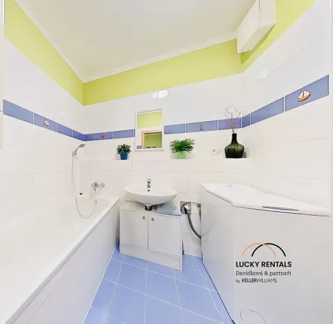 Pronájem bytu 2+kk, Praha - Uhříněves, Saturnova, 46 m2