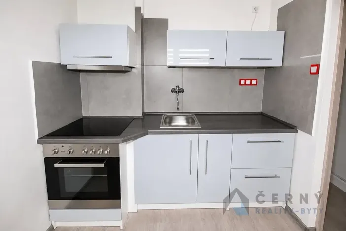 Pronájem bytu 1+kk, Liberec, Na Pískovně, 20 m2