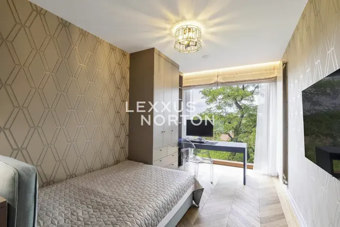 Pronájem bytu 5+1, Praha - Bubeneč, Pod kaštany, 163 m2