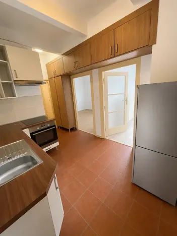 Pronájem bytu 2+kk, Praha - Strašnice, Starostrašnická, 40 m2