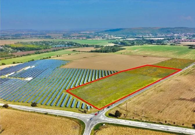 Prodej výrobních prostor, Ledce, 10000 m2