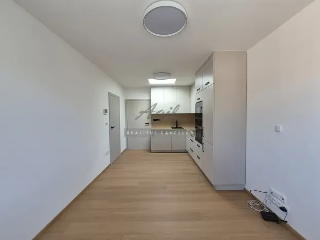 Pronájem bytu 2+kk, Šlapanice, 47 m2