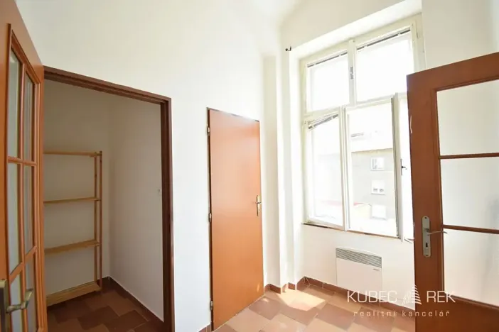 Pronájem bytu 2+1, Tábor, 9. května, 75 m2