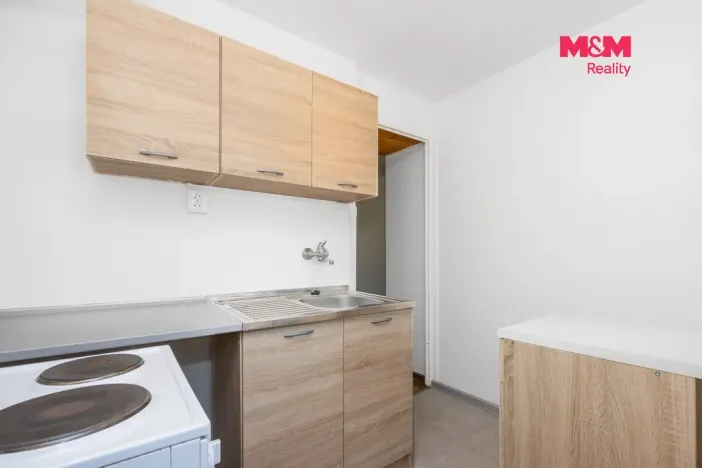Pronájem bytu 1+1, Lázně Bohdaneč, Na Lužci, 35 m2