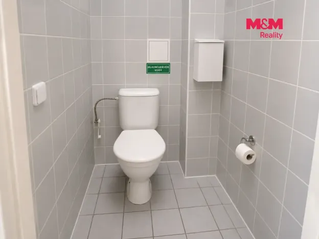 Pronájem kanceláře, Uhlířské Janovice, Komenského, 90 m2