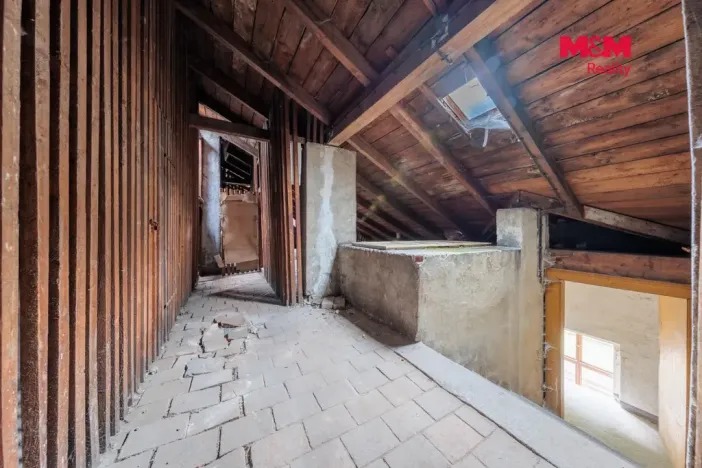 Prodej činžovního domu, Kraslice, Kpt. Jaroše, 587 m2