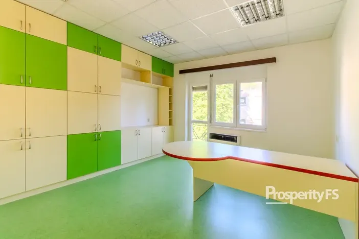 Pronájem obchodního prostoru, Ústí nad Labem - Střekov, Pionýrů, 70 m2