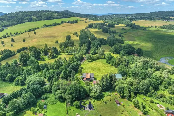 Prodej podílu rodinného domu, Horní Podluží, 395 m2