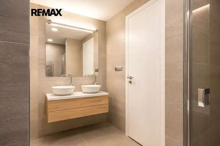 Prodej bytu 3+kk, Praha - Libeň, Menclova, 101 m2