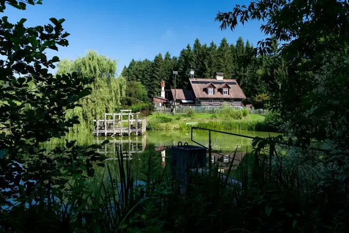 Prodej rodinného domu, Višňová, 250 m2