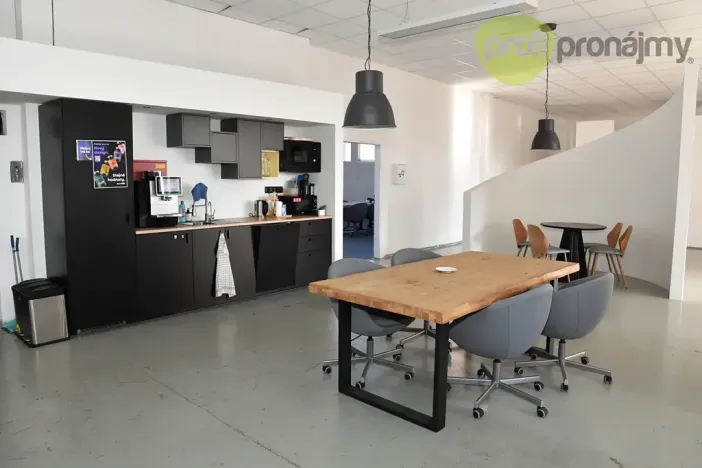 Pronájem obchodního prostoru, Ostrava, Cihelní, 701 m2