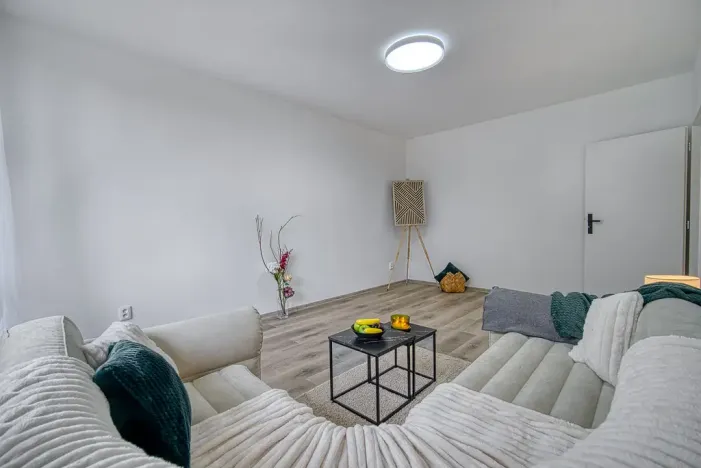 Pronájem bytu 4+1, Děčín - Děčín IX-Bynov, Nálepkova, 78 m2