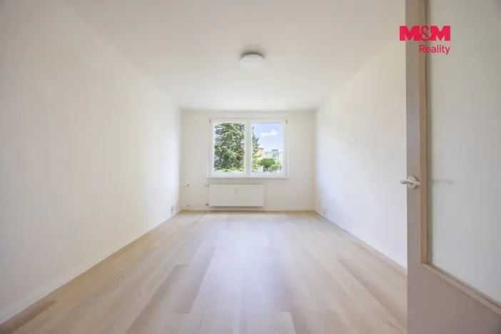 Prodej bytu 3+1, Klášterec nad Ohří, Školní, 64 m2