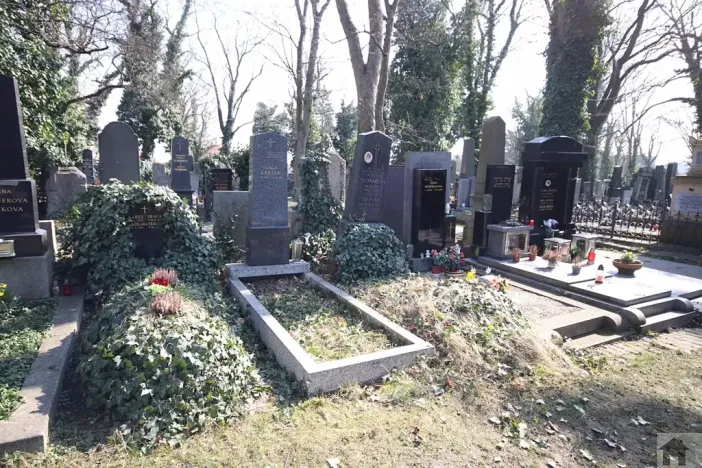 Prodej - jiné, Praha - Smíchov, U smíchovského hřbitova, 2 m2
