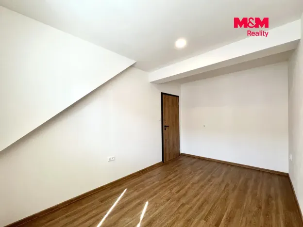 Pronájem bytu 2+kk, Krnov - Pod Bezručovým vrchem, Albrechtická, 60 m2
