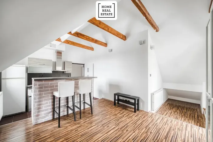 Pronájem rodinného domu, Praha - Dolní Měcholupy, U svornosti, 117 m2