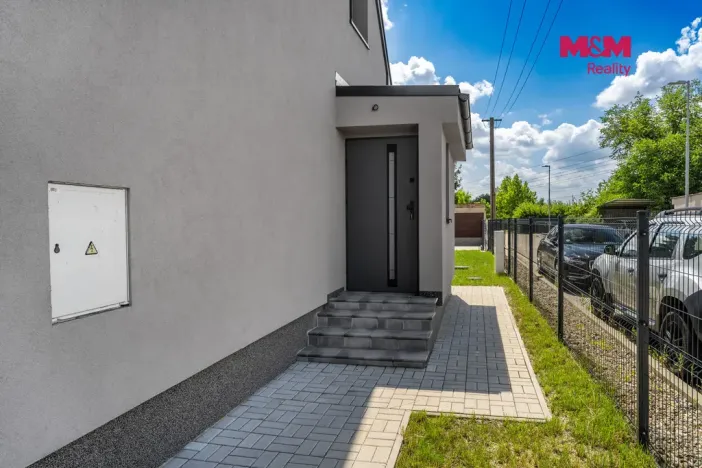 Prodej rodinného domu, Kostelec nad Labem - Jiřice, Kostelecká, 110 m2