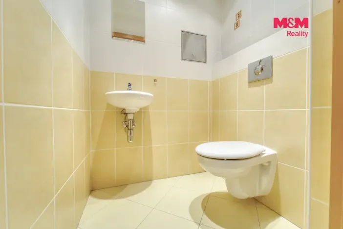 Prodej bytu 2+kk, Praha, Sazovická, 47 m2