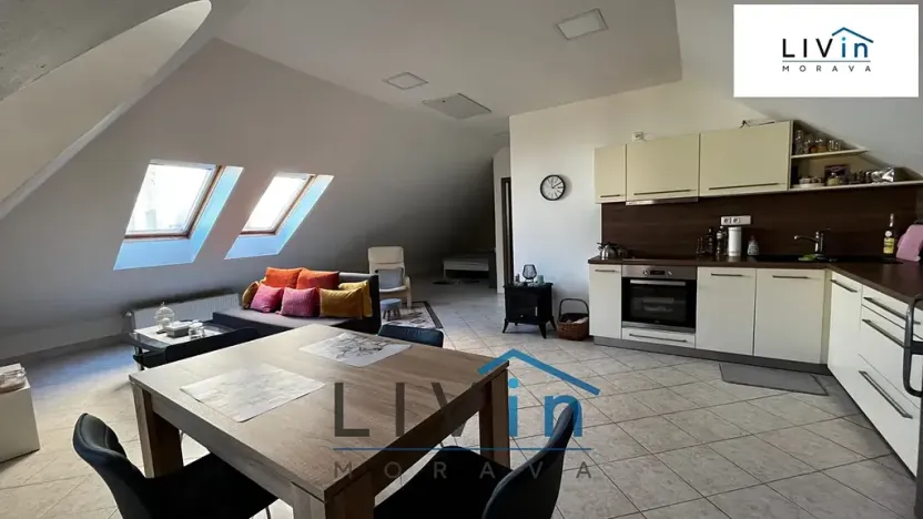 Pronájem bytu 1+kk, Olomouc, Sokolská, 52 m2