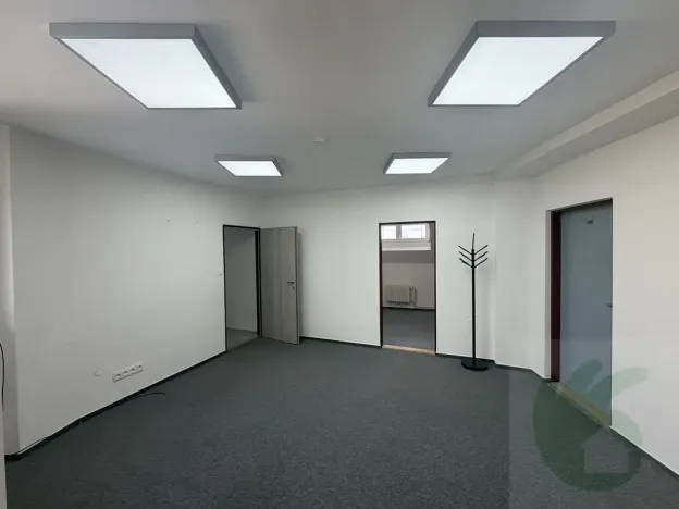 Pronájem kanceláře, Mělník, Pražská, 92 m2