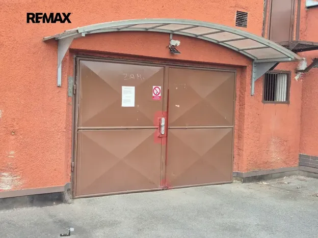 Prodej garáže, Kladno, 17 m2