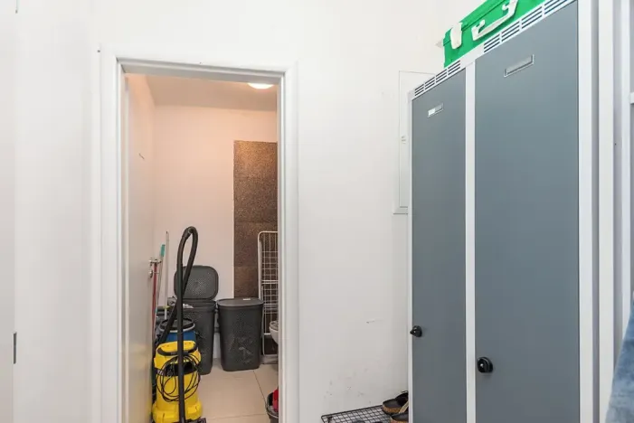 Prodej obchodního prostoru, Praha - Vršovice, Petrohradská, 123 m2