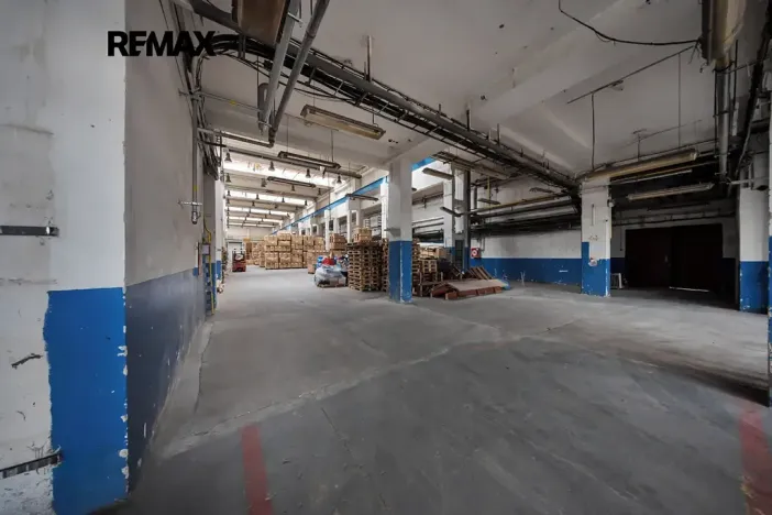 Pronájem skladu, Šumperk, Dolnostudénská, 3200 m2