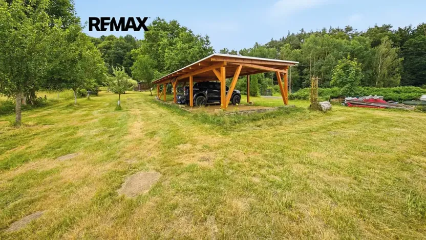Prodej rodinného domu, Cvikov, 556 m2