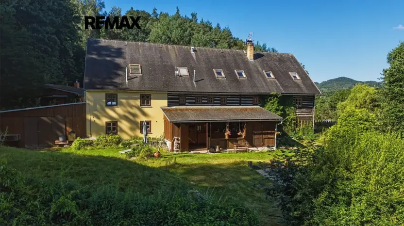 Prodej rodinného domu, Cvikov, 556 m2