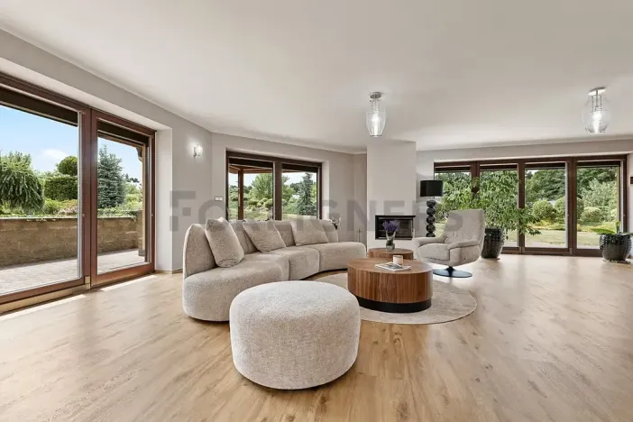Prodej rodinného domu, Rybí, 340 m2