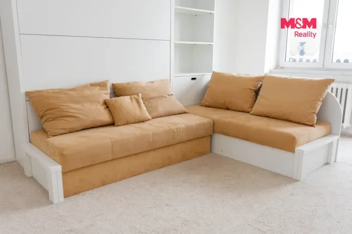 Prodej bytu 2+1, Ostrava - Mariánské Hory, Korunní, 58 m2