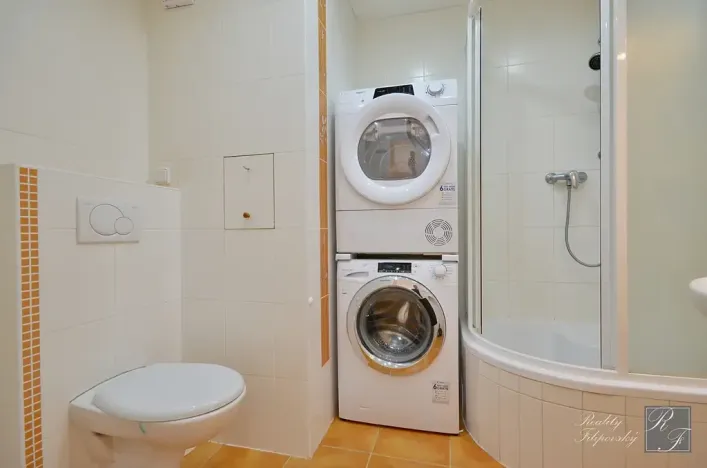 Pronájem bytu 2+1, Ústí nad Labem, Pod Rozhlednou, 65 m2