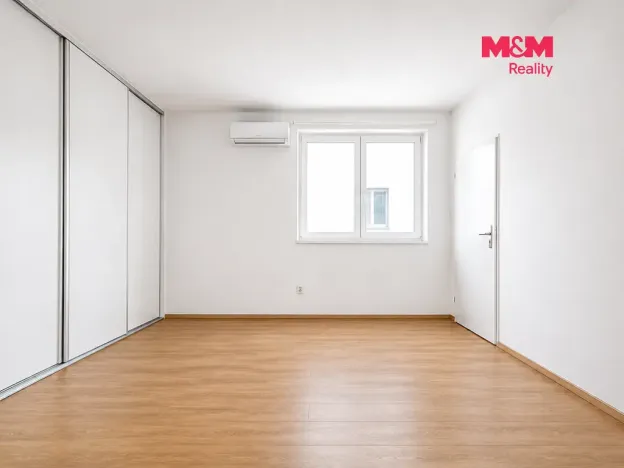 Pronájem kanceláře, Uherské Hradiště - Jarošov, Pivovarská, 25 m2